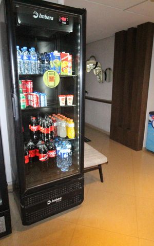 Apartamento para alugar com 65m², 2 quartos e 2 vagasÁrea comum - Mini Mercado