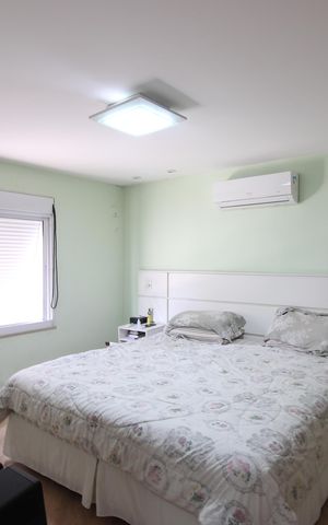 Casa de condomínio à venda com 250m², 3 quartos e 1 vagaSuíte