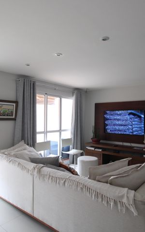Casa de condomínio à venda com 250m², 3 quartos e 1 vagaSala