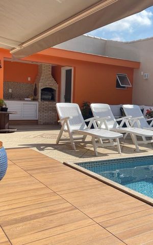 Casa de condomínio à venda com 250m², 3 quartos e 1 vaga Casa de condomínio à venda com 250m², 3 quartos e 1 vagaQuintal