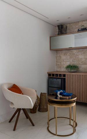 Apartamento à venda com 135m², 3 quartos e 3 vagas Apartamento à venda com 135m², 3 quartos e 3 vagasSala