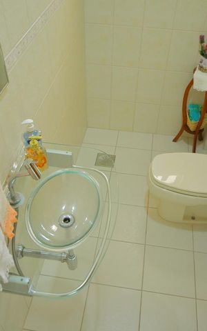 Casa à venda com 247m², 3 quartos e 4 vagasLavabo da Sala 