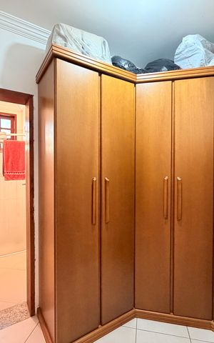 Casa à venda com 100m², 2 quartos e 4 vagasCloset