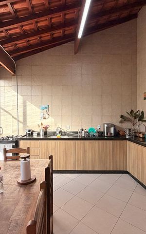 Casa à venda com 100m², 2 quartos e 4 vagasÁrea gourmet