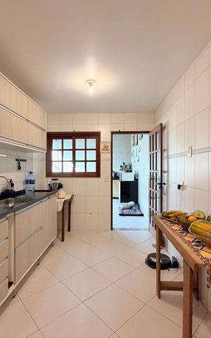 Casa à venda com 100m², 2 quartos e 4 vagasCozinha