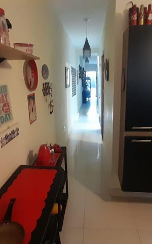 Casa à venda com 110m², 3 quartos e 2 vagas Casa à venda com 110m², 3 quartos e 2 vagasCozinha