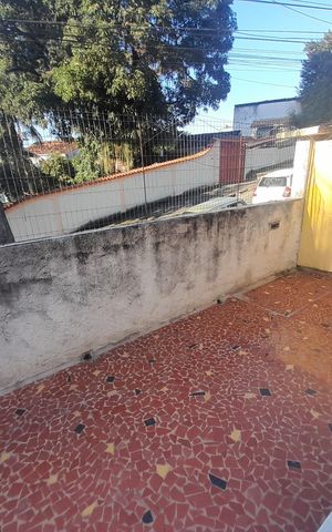 Casa de condomínio para alugar com 360m², 3 quartos e 2 vagas