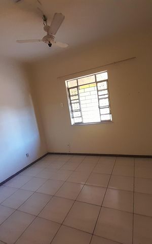 Casa de condomínio para alugar com 360m², 3 quartos e 2 vagas