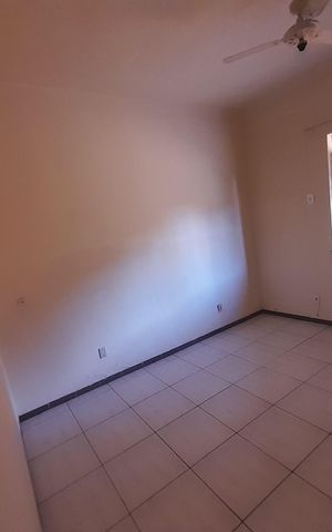 Casa de condomínio para alugar com 360m², 3 quartos e 2 vagas