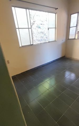 Casa de condomínio para alugar com 360m², 3 quartos e 2 vagas