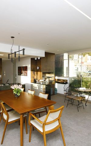 Apartamento à venda com 267m², 4 quartos e 4 vagasCobertura