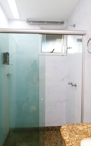 Apartamento à venda com 267m², 4 quartos e 4 vagasBanheiro do Quarto 4