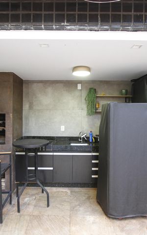 Apartamento à venda com 267m², 4 quartos e 4 vagasÁrea comum - Churrasqueira
