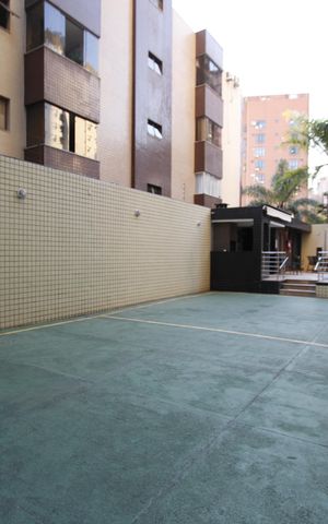 Apartamento à venda com 267m², 4 quartos e 4 vagasQuadra Esportiva