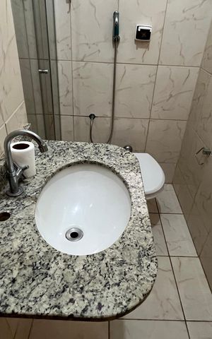 Casa para alugar com 232m², 3 quartos e 2 vagasBanheiro - Corredor