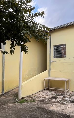 Casa para alugar com 232m², 3 quartos e 2 vagasÁrea externa