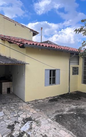 Casa para alugar com 232m², 3 quartos e 2 vagasÁrea externa