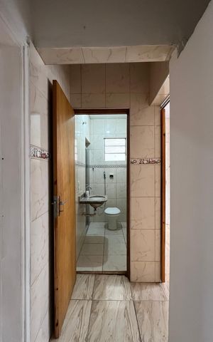 Casa para alugar com 232m², 3 quartos e 2 vagasCorredor