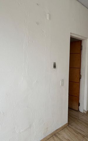 Casa para alugar com 232m², 3 quartos e 2 vagasSala