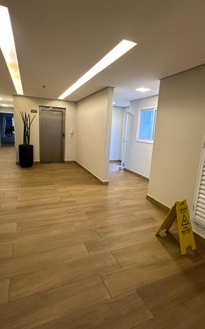 Apartamento para alugar com 112m², 2 quartos e 1 vaga Apartamento para alugar com 112m², 2 quartos e 1 vagaHall de entrada