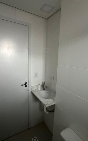 Apartamento para alugar com 112m², 2 quartos e 1 vaga Apartamento para alugar com 112m², 2 quartos e 1 vagaBanheiro