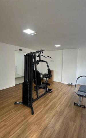 Apartamento para alugar com 112m², 2 quartos e 1 vaga Apartamento para alugar com 112m², 2 quartos e 1 vagaAcademia