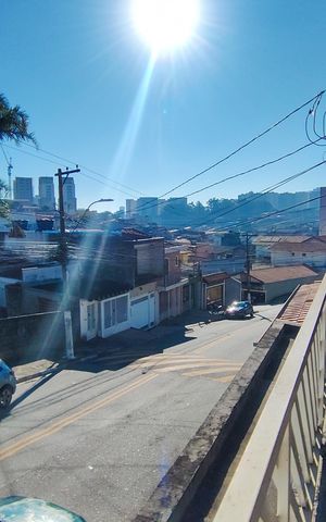 Casa à venda com 285m², 3 quartos e 3 vagas Casa à venda com 285m², 3 quartos e 3 vagasSacada