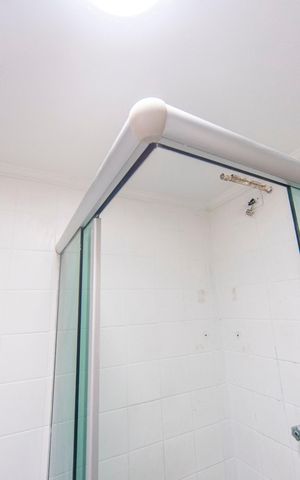 Apartamento à venda com 62m², 2 quartos e 1 vaga Apartamento à venda com 62m², 2 quartos e 1 vagaBanheiro