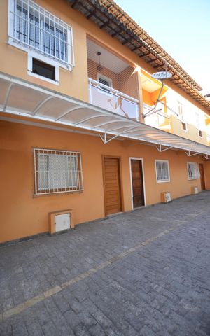 Casa à venda com 74m², 2 quartos e 1 vagaFachada