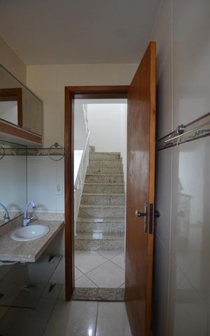 Casa à venda com 74m², 2 quartos e 1 vagaBanheiros  Social