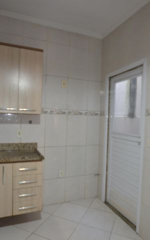 Casa à venda com 74m², 2 quartos e 1 vagaCozinha