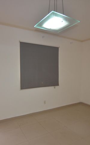 Casa à venda com 74m², 2 quartos e 1 vagaSala