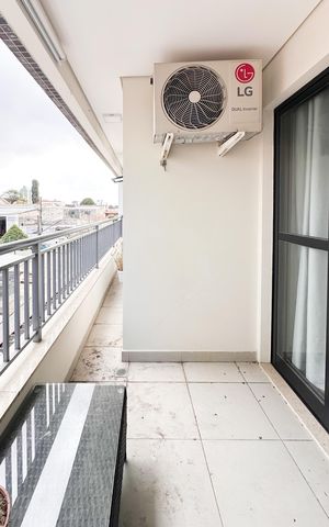 Apartamento à venda com 107m², 2 quartos e 2 vagas Apartamento à venda com 107m², 2 quartos e 2 vagasSacada