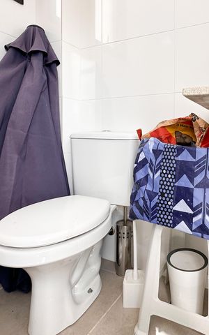 Apartamento à venda com 107m², 2 quartos e 2 vagas Apartamento à venda com 107m², 2 quartos e 2 vagasBanheiro de serviço