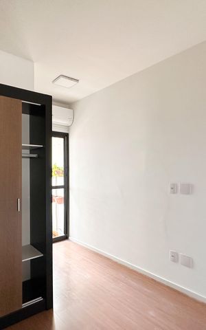 Apartamento à venda com 107m², 2 quartos e 2 vagas Apartamento à venda com 107m², 2 quartos e 2 vagasSuíte