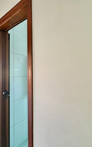 Casa à venda com 140m², 3 quartos e 3 vagas Casa à venda com 140m², 3 quartos e 3 vagasSuíte