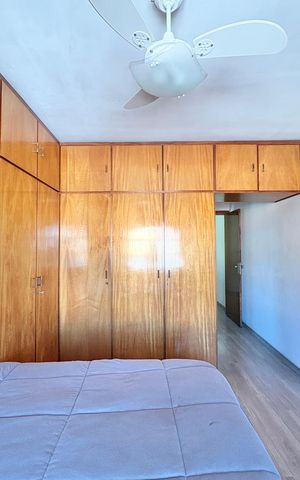 Casa à venda com 140m², 3 quartos e 3 vagas Casa à venda com 140m², 3 quartos e 3 vagasSuíte