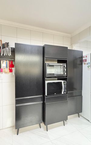 Casa à venda com 140m², 3 quartos e 3 vagas Casa à venda com 140m², 3 quartos e 3 vagasCozinha