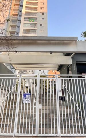 Apartamento à venda com 78m², 2 quartos e 2 vagasFachada + plaquinha