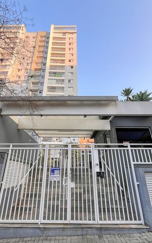 Apartamento à venda com 78m², 2 quartos e 2 vagasFachada + plaquinha