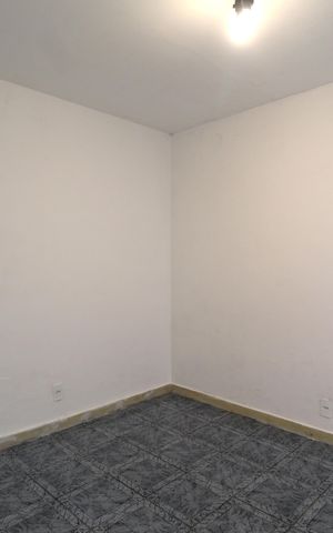 Casa de condomínio para alugar com 70m², 1 quarto e sem vagaSala