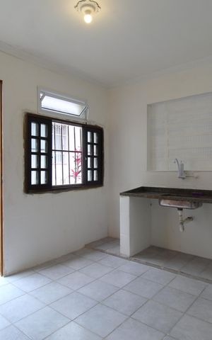 Casa de condomínio para alugar com 70m², 1 quarto e sem vagaCozinha