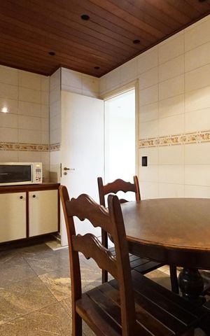 Apartamento para alugar com 280m², 4 quartos e 4 vagasCozinha