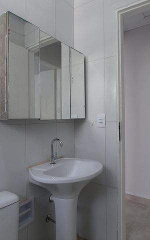 Casa de condomínio para alugar com 100m², 2 quartos e 1 vagaBanheiro Social