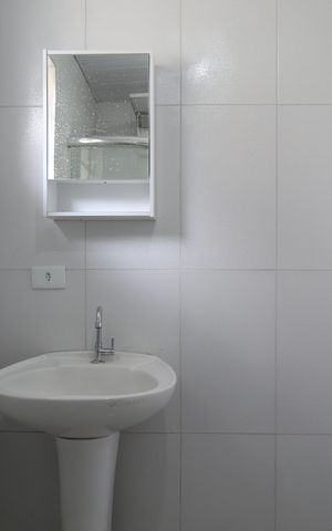 Casa de condomínio para alugar com 100m², 2 quartos e 1 vagaBanheiro da Suíte