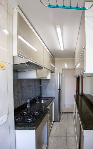 Apartamento à venda com 64m², 3 quartos e 1 vagaÁrea de Serviço