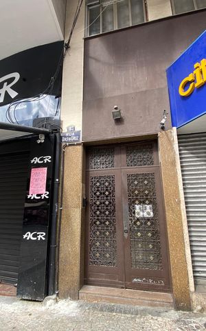 Apartamento à venda com 55m², 3 quartos e sem vaga Apartamento à venda com 55m², 3 quartos e sem vagaFachada