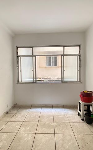 Apartamento à venda com 55m², 3 quartos e sem vaga Apartamento à venda com 55m², 3 quartos e sem vagaSala