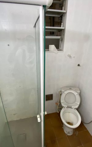 Apartamento à venda com 55m², 3 quartos e sem vaga Apartamento à venda com 55m², 3 quartos e sem vagaBanheiro social