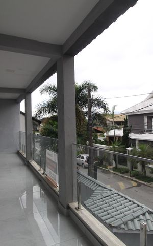 Casa de condomínio à venda com 310m², 5 quartos e 3 vagasVaranda da Suíte e do quarto 4